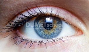 Merubah Warna Mata Dengan Menggunakan Software Adobe Photoshop