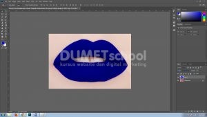 Retouch Foto Menggunakan Software Pengolah Gambar Adobe Photoshop