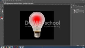 Memberikan Efek Menyala pada Sebuah Lampu dengan Adobe Photoshop Part2